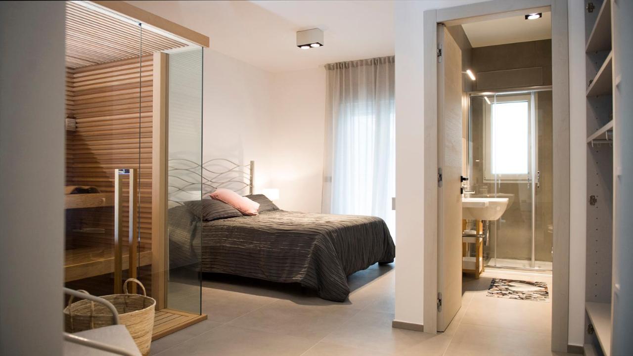 A Casa Di Ru, Bellissimo Appartamento Con Sauna モノーポリ エクステリア 写真